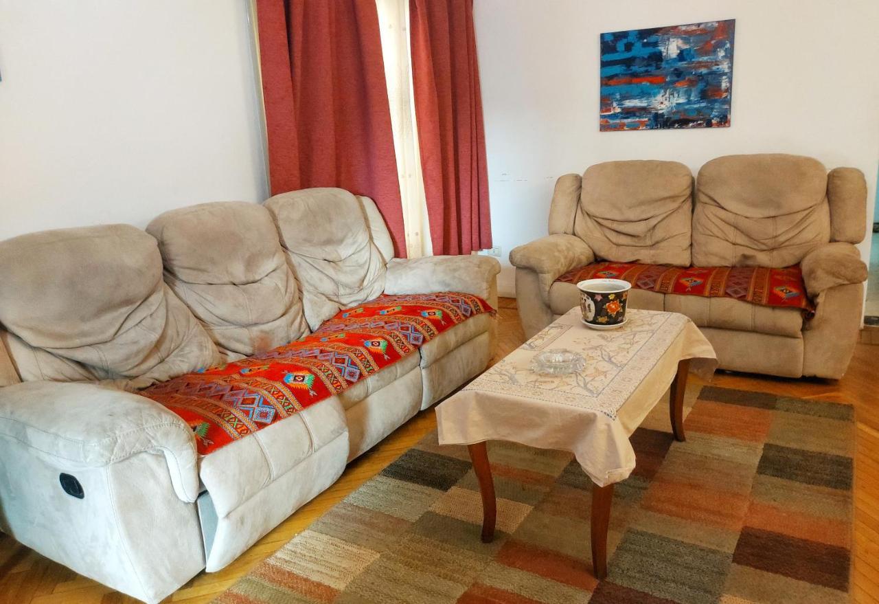 Jessy Lovely Apartment In Heliopolis Кайро Екстериор снимка